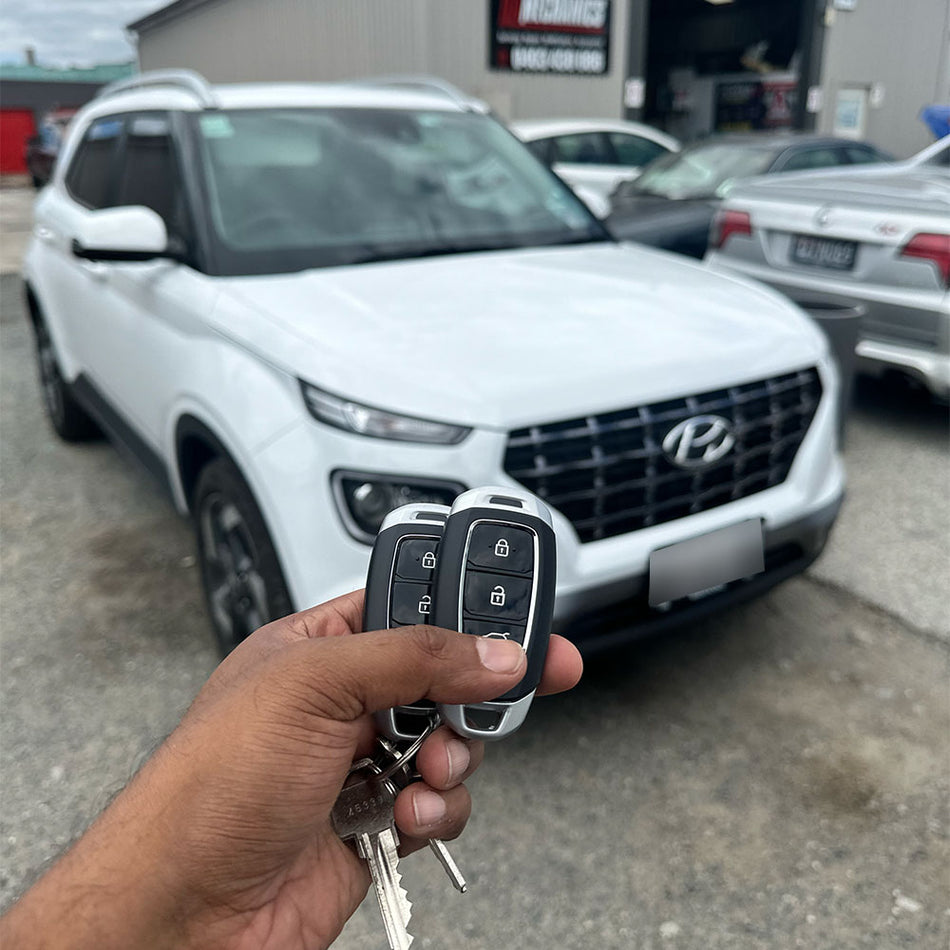 Hyundai Venue Key 2019 -2023 P/N: 95440-K2100 95440K2100 95440 K2100  FCC ID:SY5QXFGE03 Sample